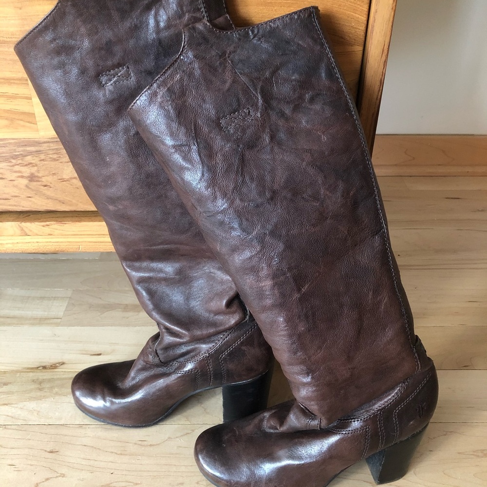 Frye Carson Boot 8.5 - Picture 2 of 13